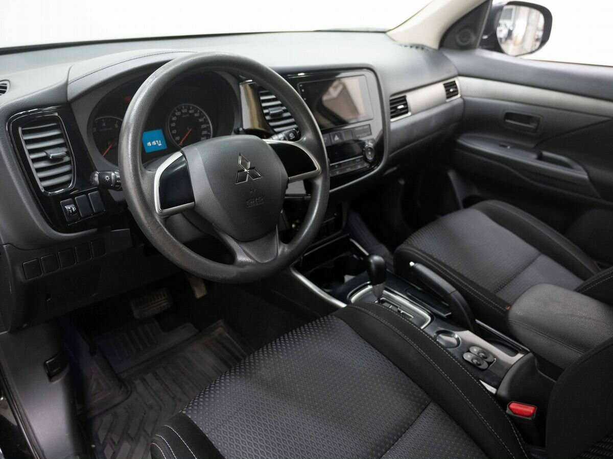 Купить Mitsubishi Outlander, 2018, 151 000 км, фото №7