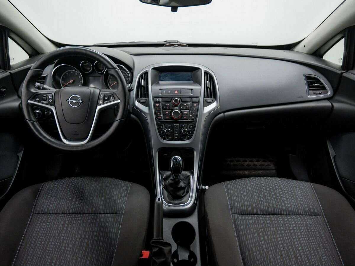 Купить Opel Astra GTC, 2013, 107 500 км, фото №9