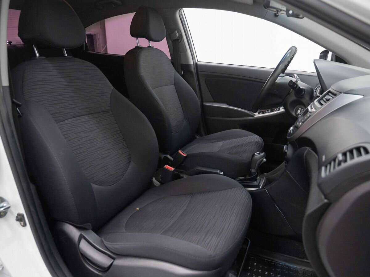 Купить Hyundai Solaris, 2014, 111 500 км, фото №13