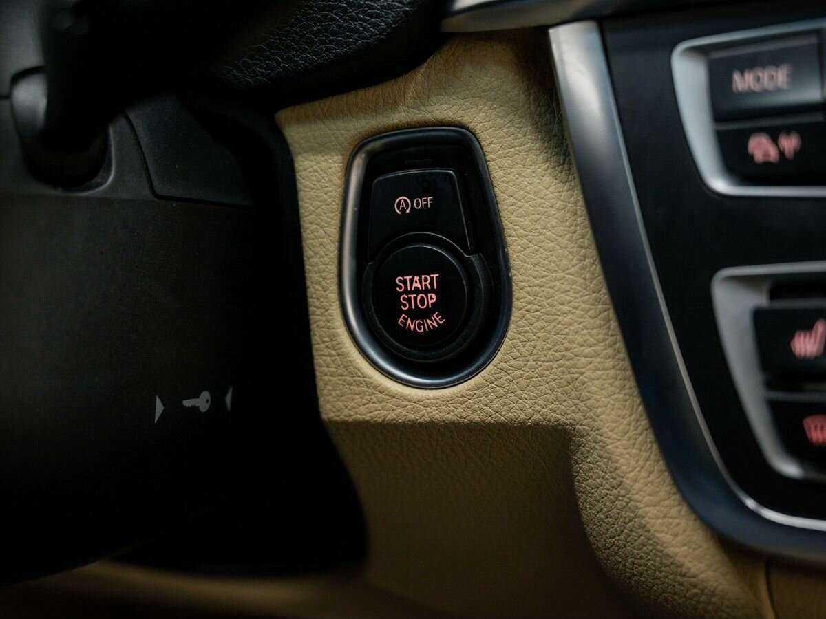 Купить BMW 3 серии 328i, 2012, 180 841 км, фото №17