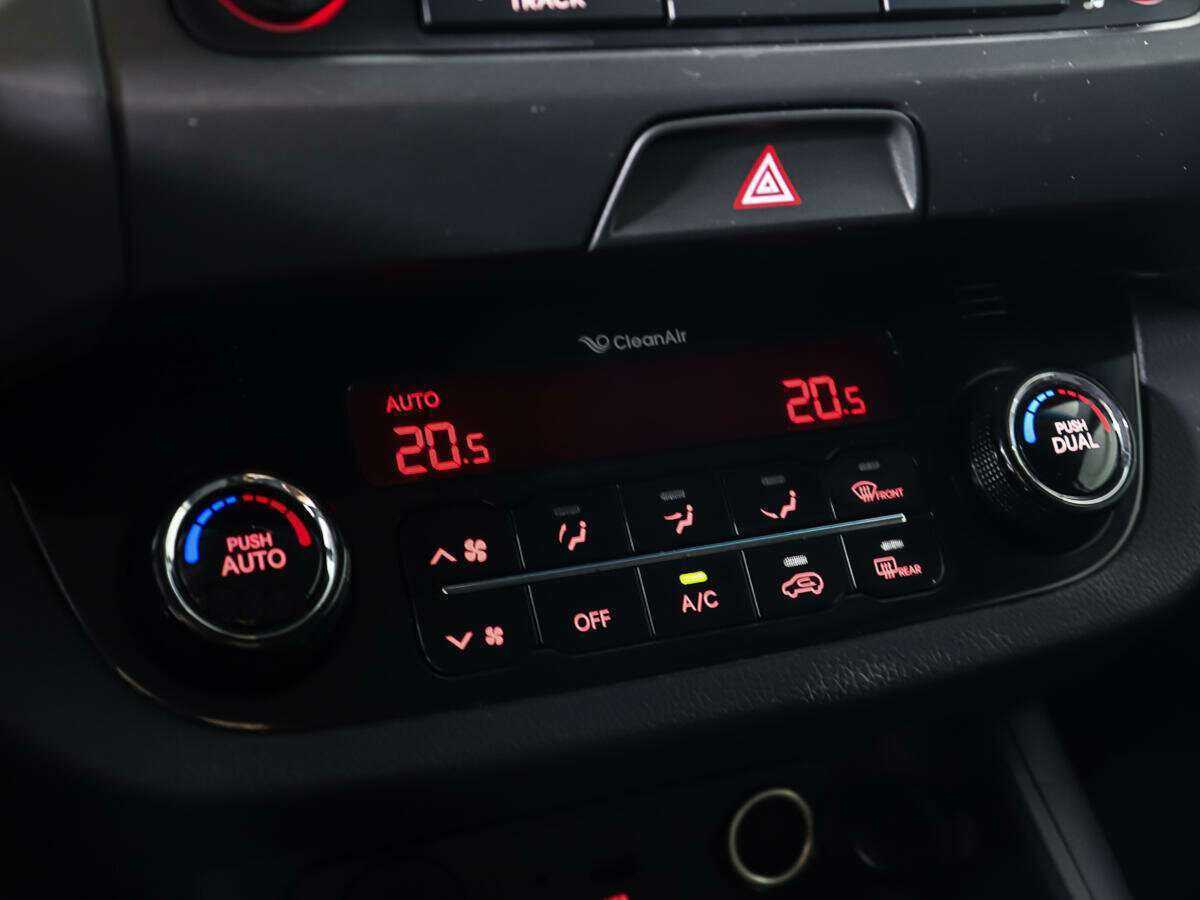 Купить Kia Sportage, 2012, 96 024 км, фото №19