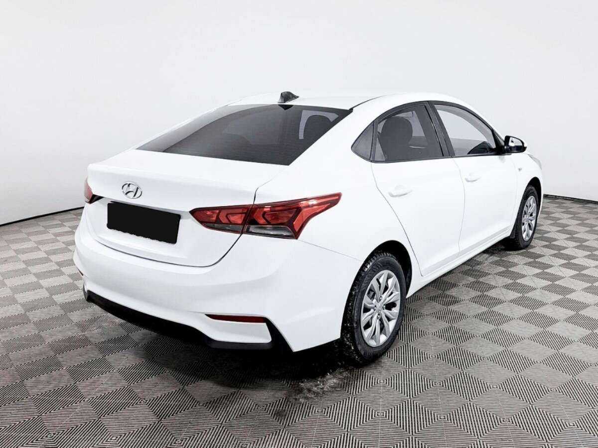 Купить Hyundai Solaris, 2017, 135 403 км, фото №5