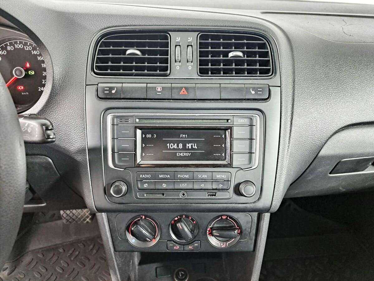 Купить Volkswagen Polo, 2012, 169 409 км, фото №13