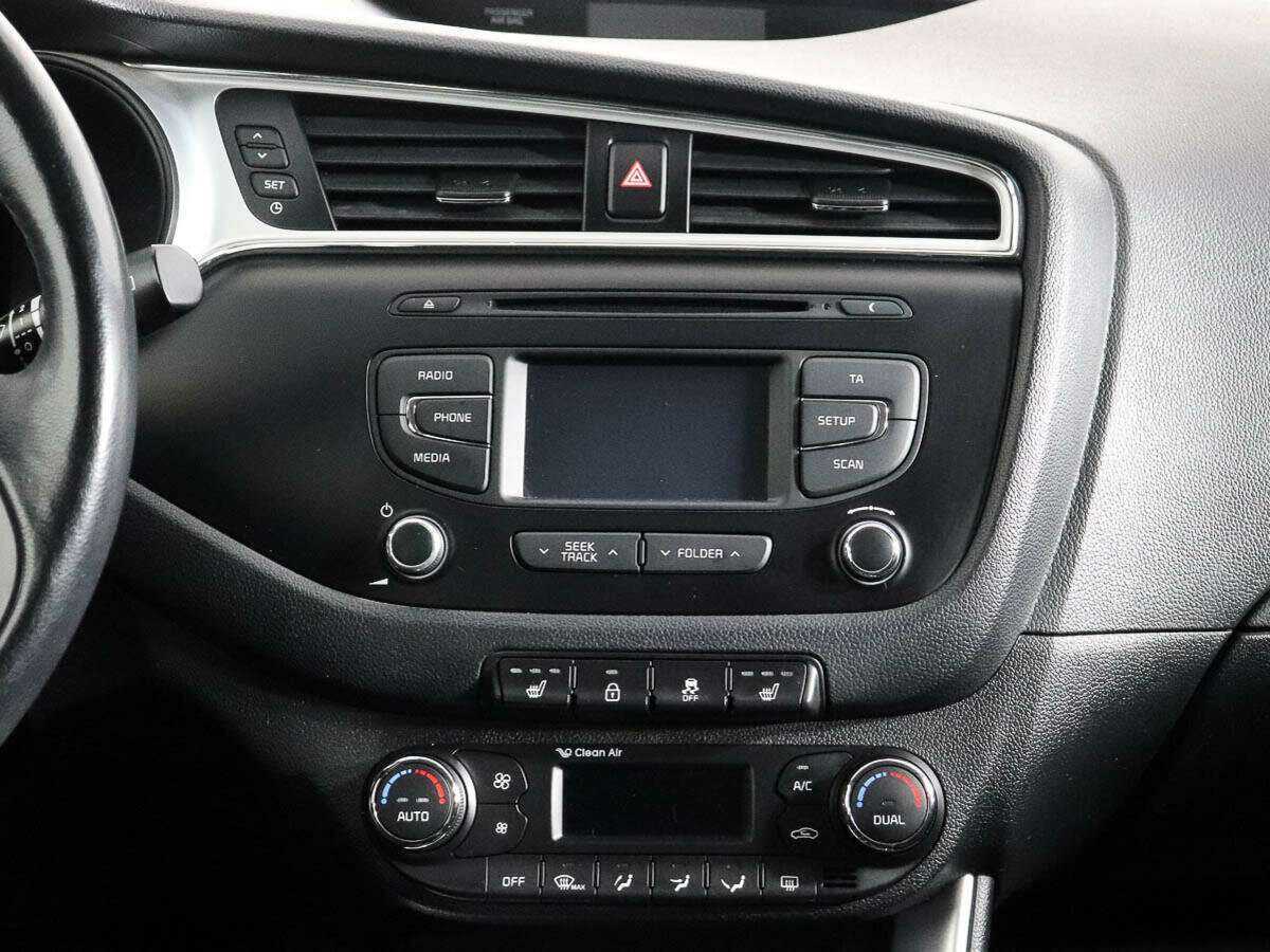 Купить Kia Ceed, 2017, 88 000 км, фото №11