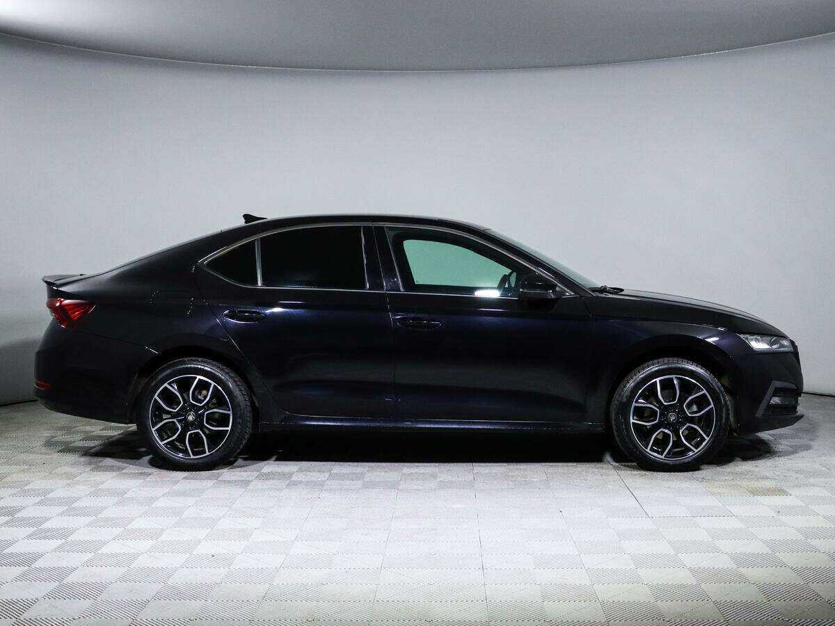 Купить Skoda Octavia, 2020, 119 159 км, фото №4