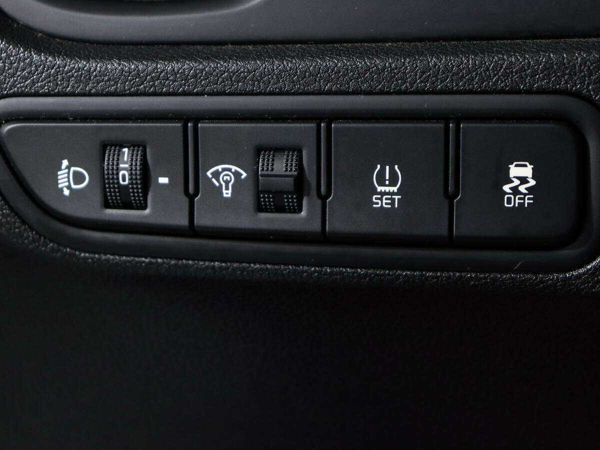 Купить Kia Rio X-Line, 2019, 91 600 км, фото №18