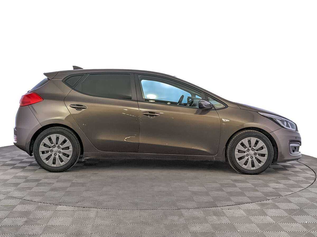 Купить Kia Ceed, 2017, 54 160 км, фото №4