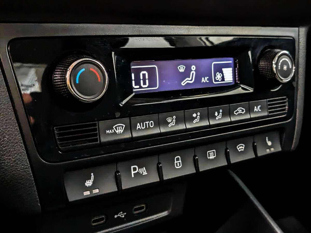 Купить Volkswagen Polo, 2020, 77 420 км, фото №24