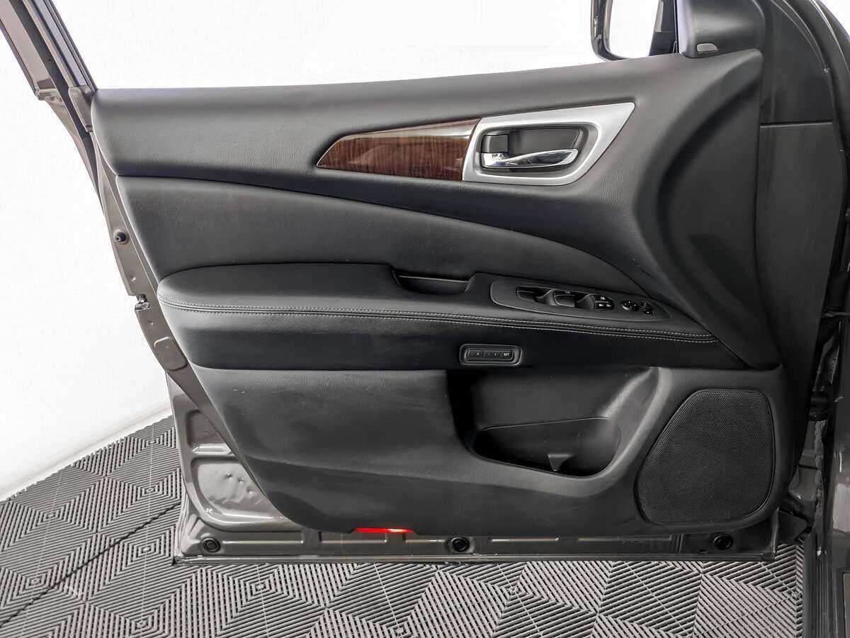 Купить Nissan Pathfinder, 2016, 139 137 км, фото №15