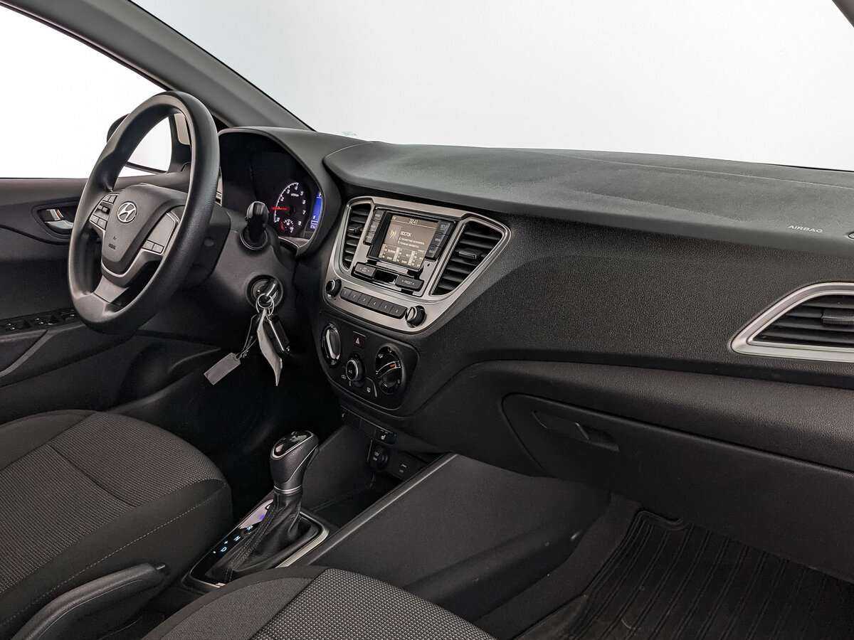 Купить Hyundai Solaris, 2021, 52 643 км, фото №9