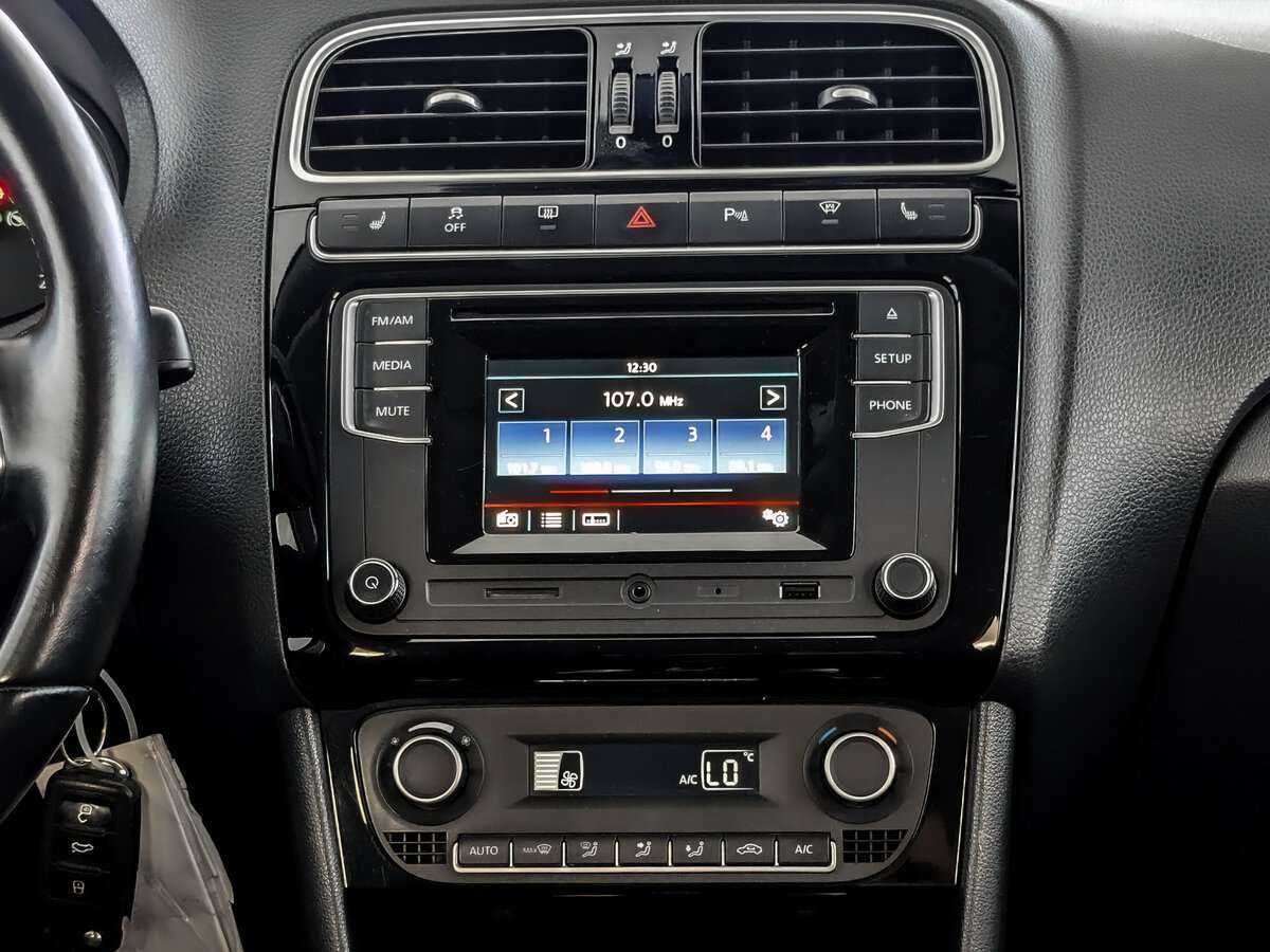 Купить Volkswagen Polo, 2017, 128 160 км, фото №13