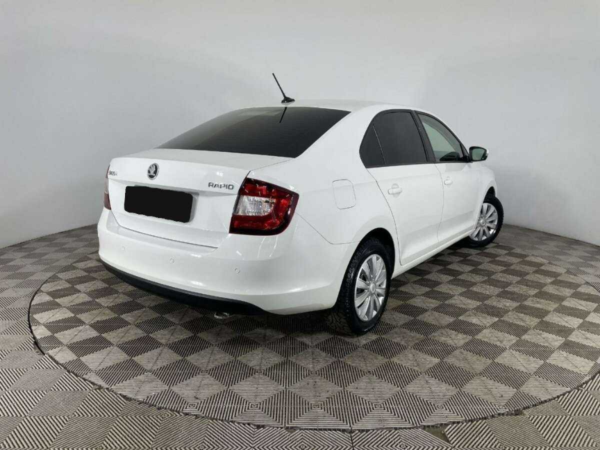 Купить Skoda Rapid, 2019, 102 000 км, фото №6