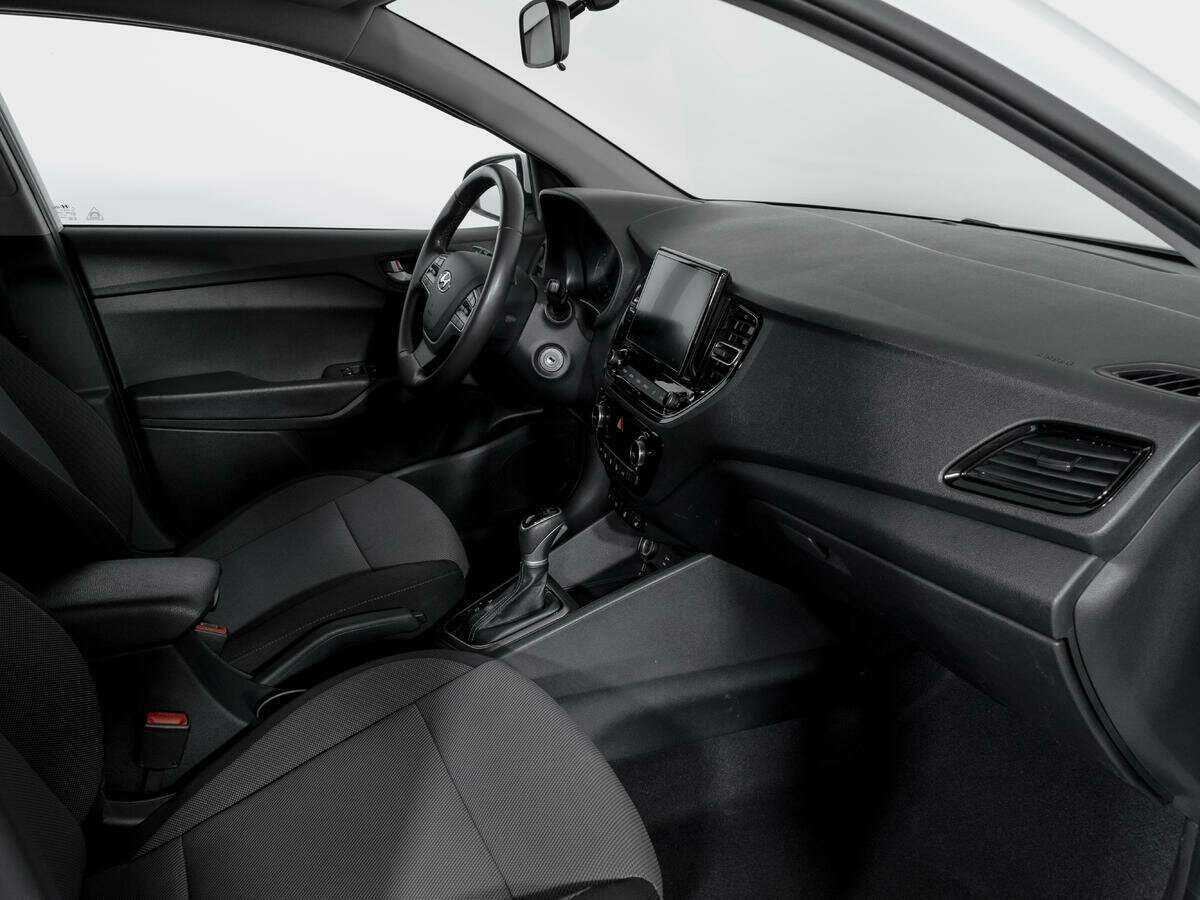 Купить Hyundai Solaris, 2021, 71 150 км, фото №9