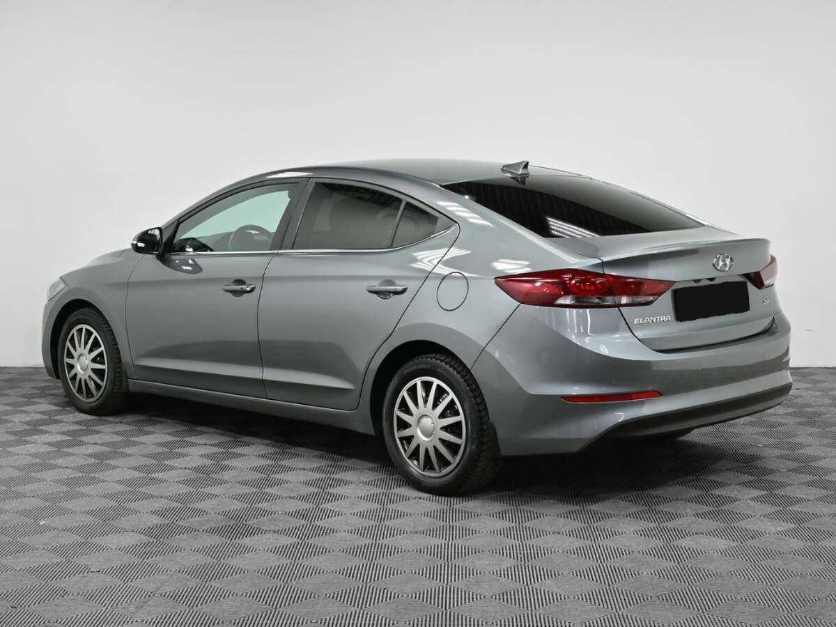 Купить Hyundai Elantra, 2018, 96 000 км, фото №4