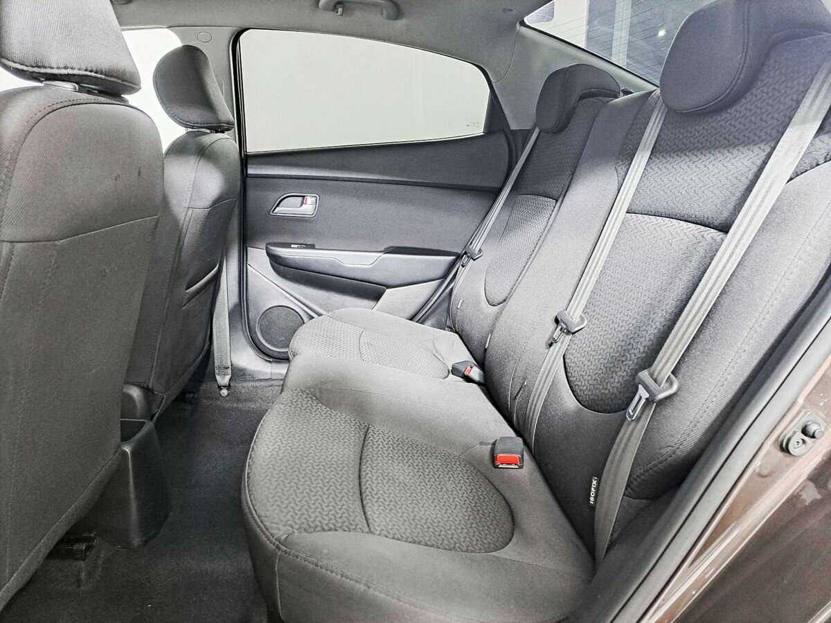 Купить Kia Rio, 2015, 150 000 км, фото №9