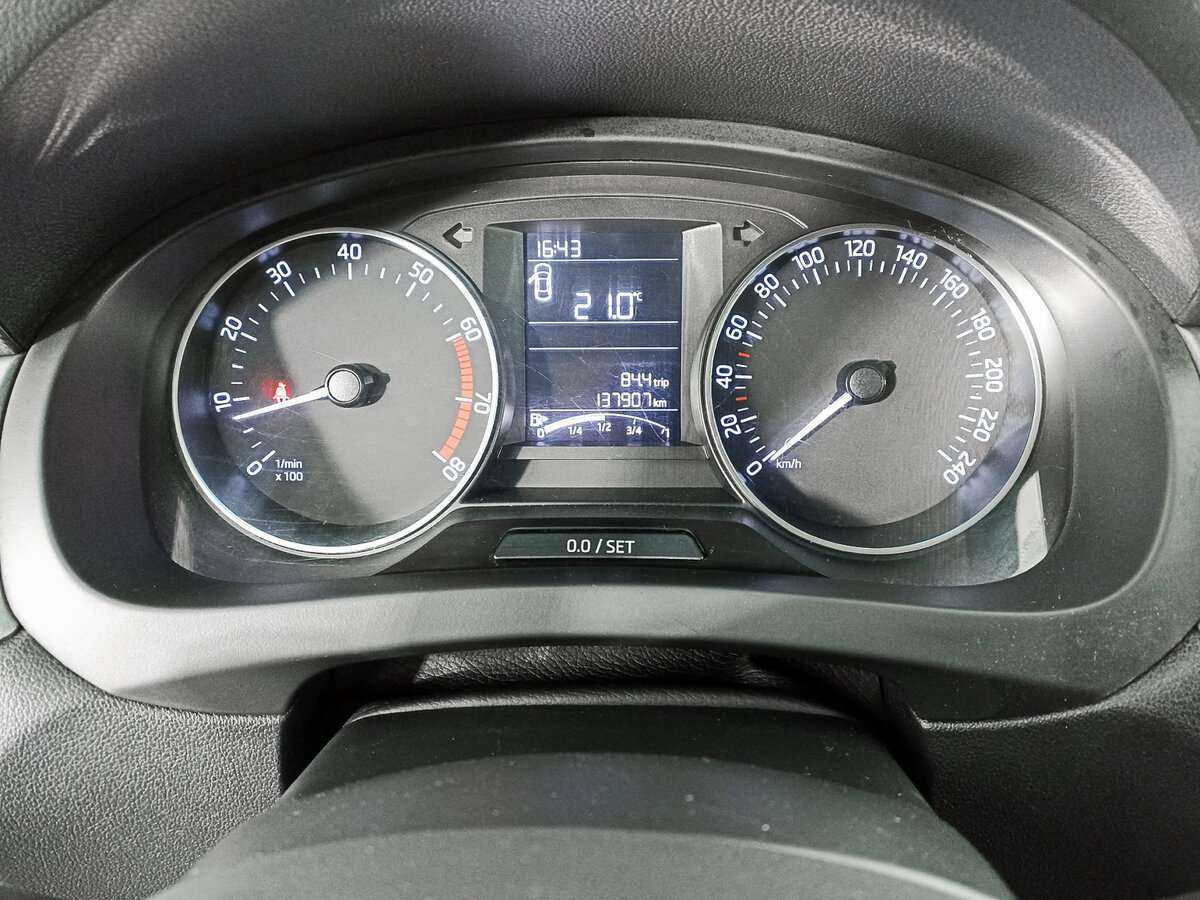 Купить Skoda Rapid, 2016, 137 880 км, фото №10