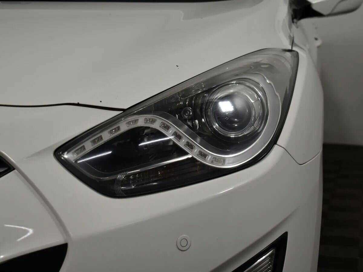 Купить Hyundai i40, 2014, 120 000 км, фото №4