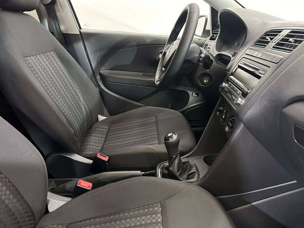 Купить Volkswagen Polo, 2019, 57 790 км, фото №9