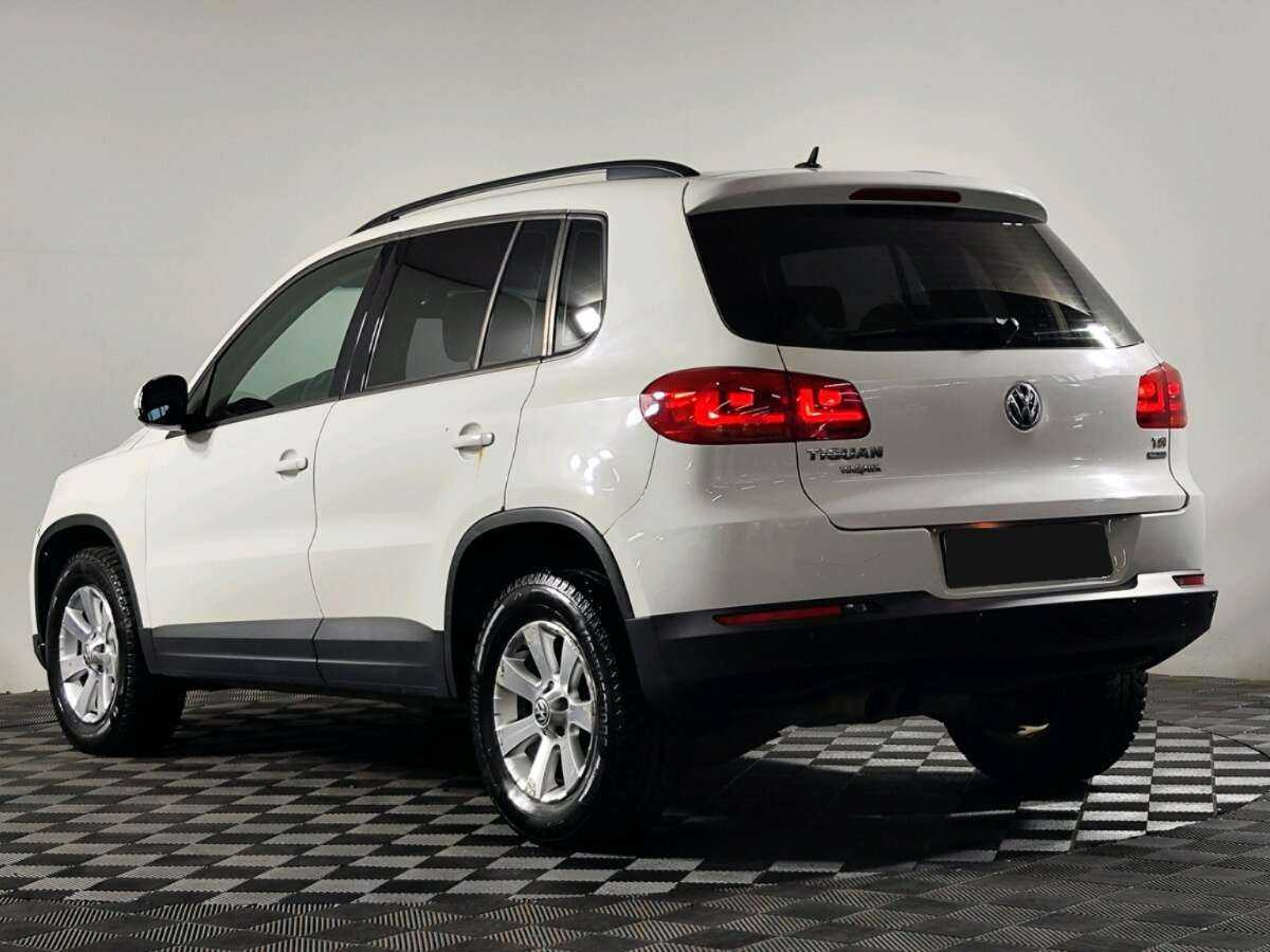 Купить Volkswagen Tiguan, 2013, 208 555 км, фото №4