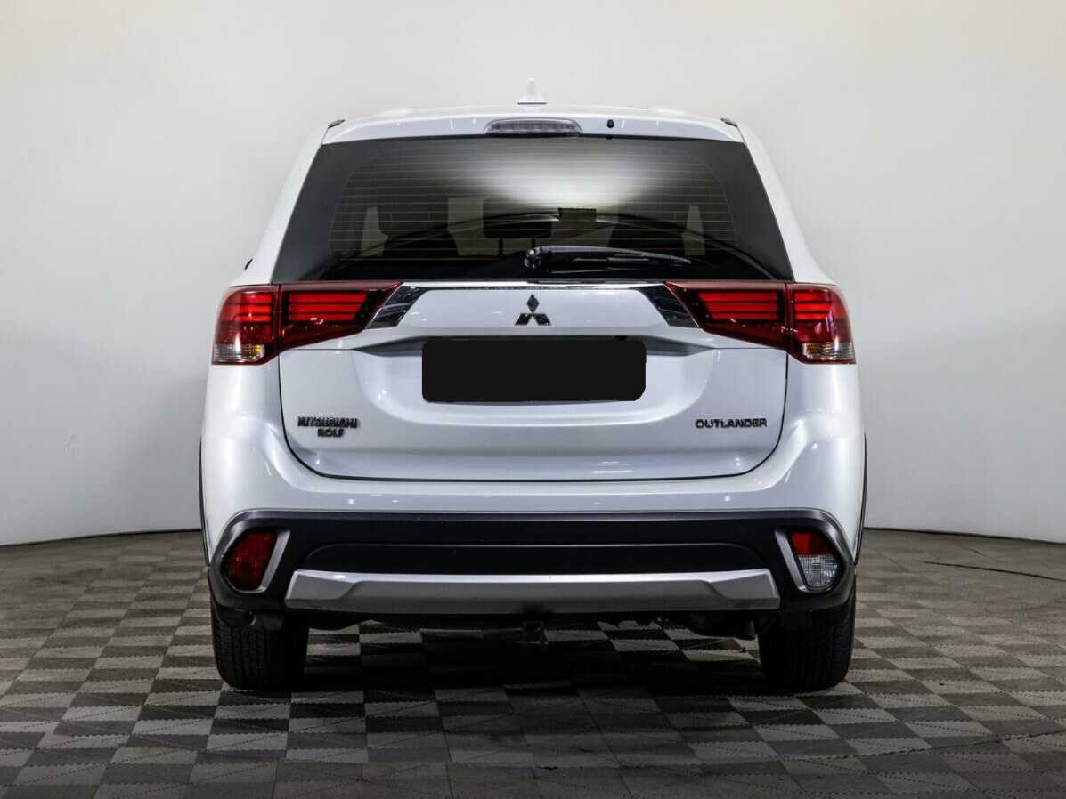 Купить Mitsubishi Outlander, 2018, 61 801 км, фото №5