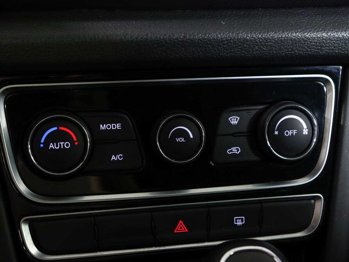 Купить CHERY Tiggo 3, 2017, 88 000 км, фото №14