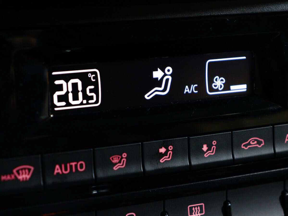 Купить Volkswagen Polo, 2021, 49 425 км, фото №18