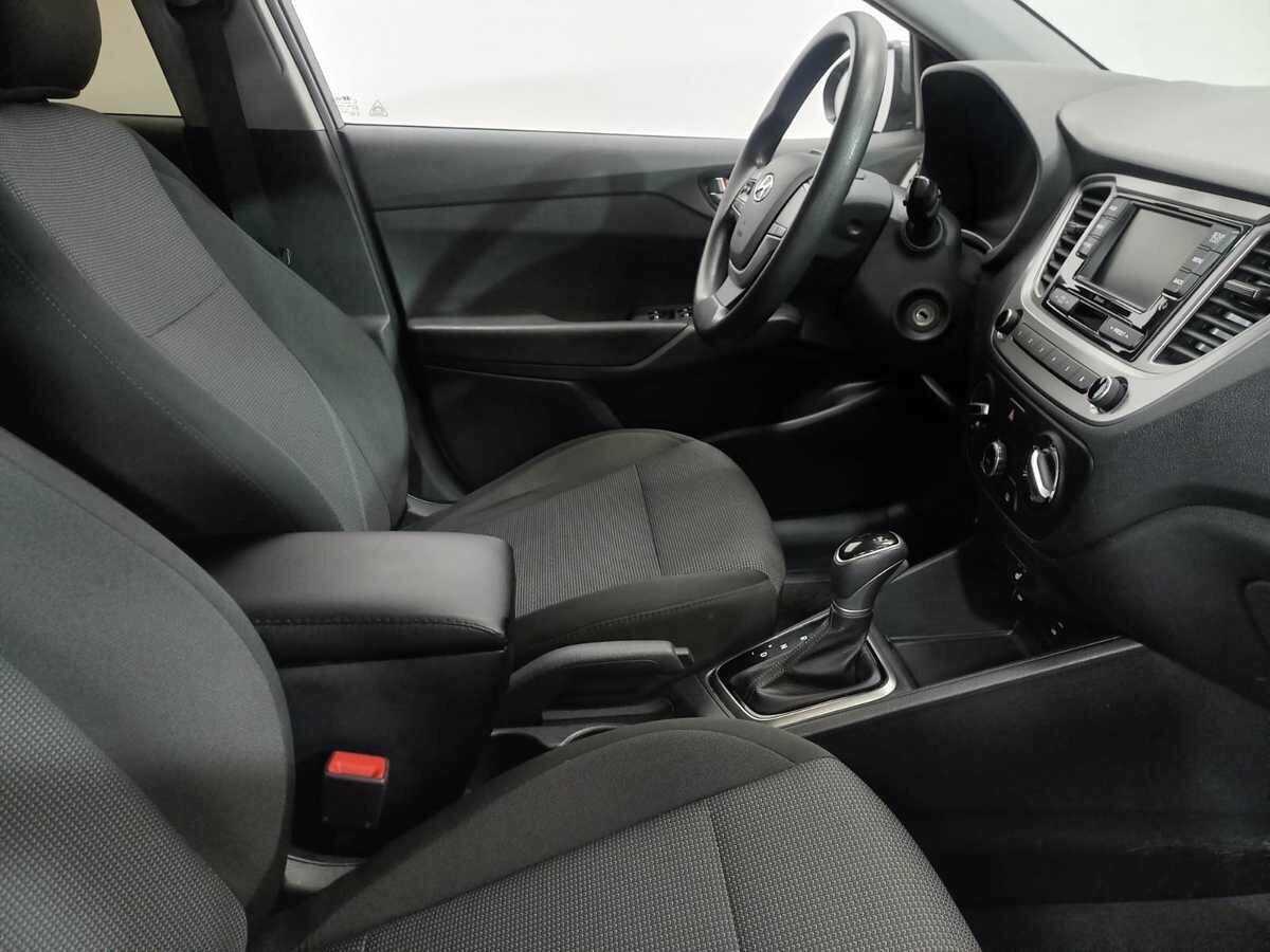 Купить Hyundai Solaris, 2020, 73 501 км, фото №9