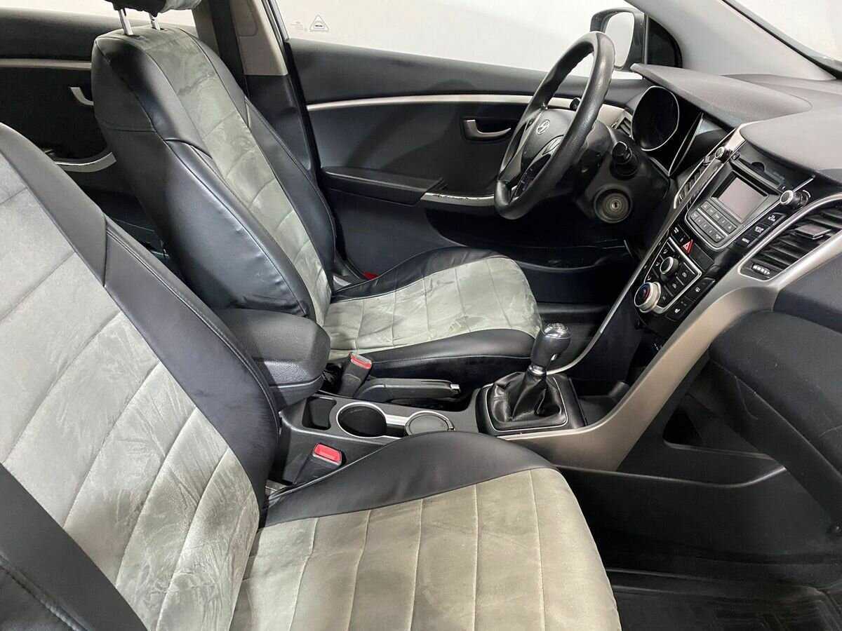 Купить Hyundai i30, 2013, 142 135 км, фото №9