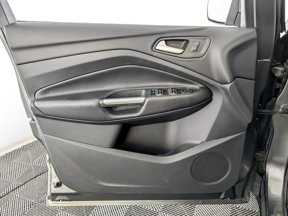 Купить Ford Kuga, 2017, 170 717 км, фото №15