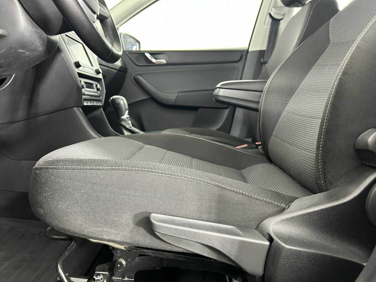 Купить Skoda Rapid, 2014, 193 188 км, фото №10