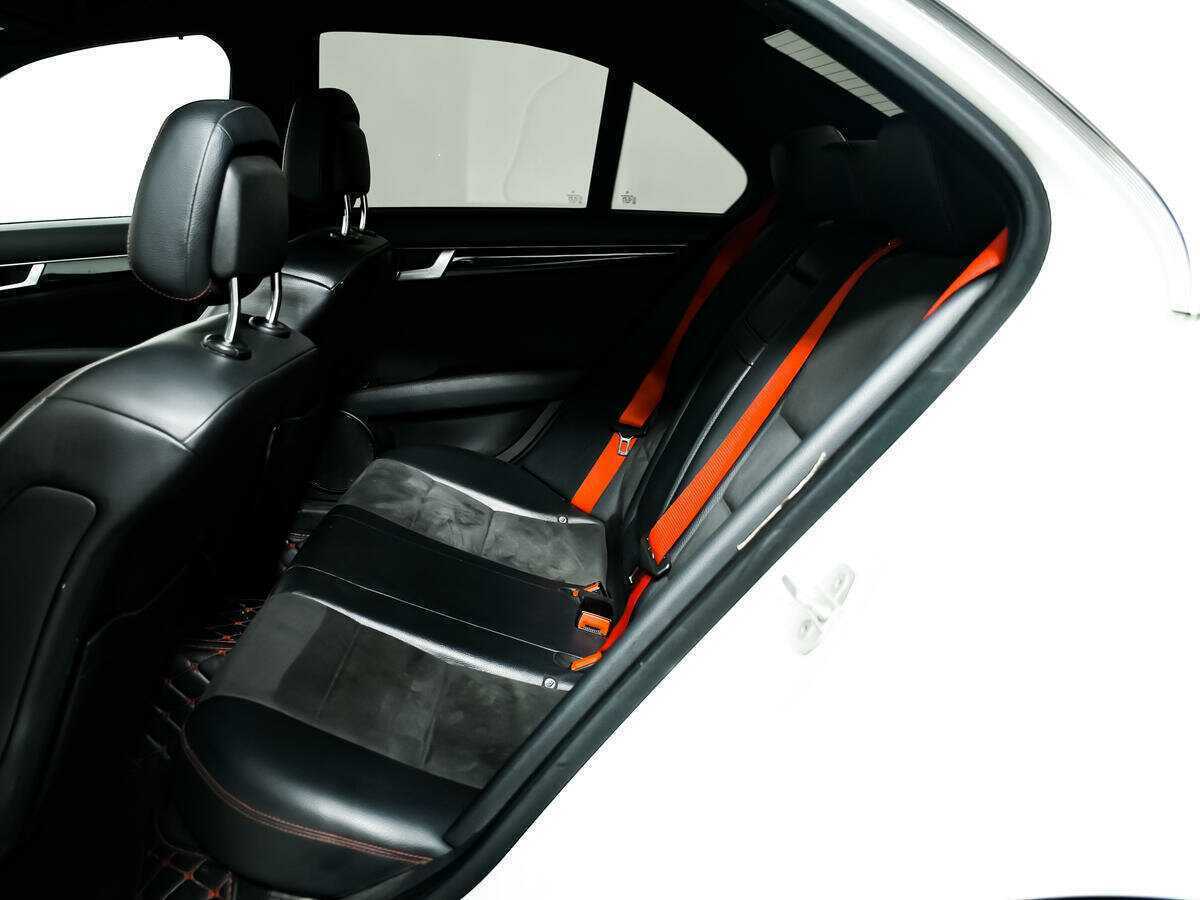 Купить Mercedes-Benz C-Класс 180, 2013, 290 887 км, фото №12