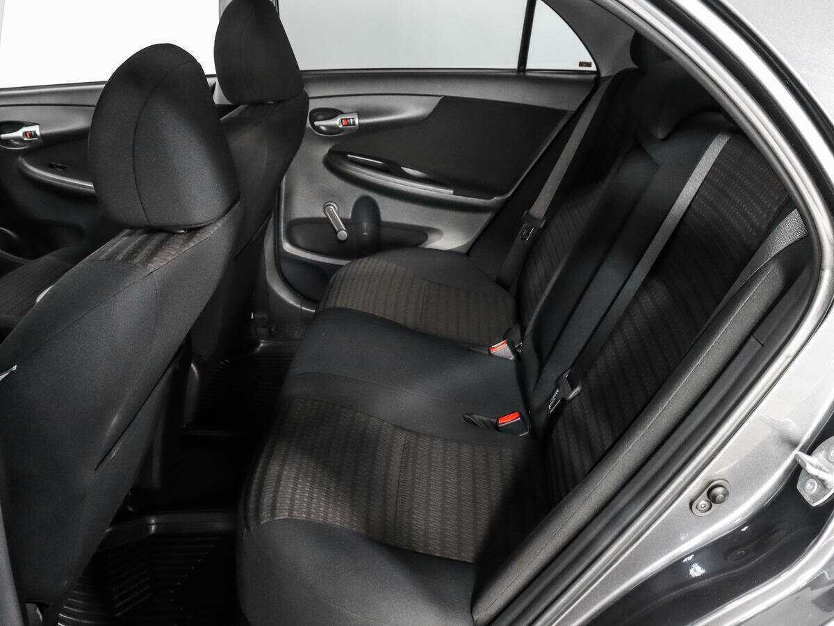 Купить Toyota Corolla, 2012, 119 101 км, фото №10