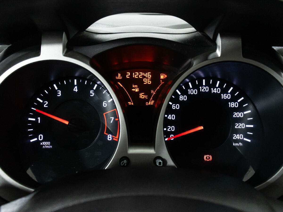 Купить Nissan Juke, 2012, 212 245 км, фото №12