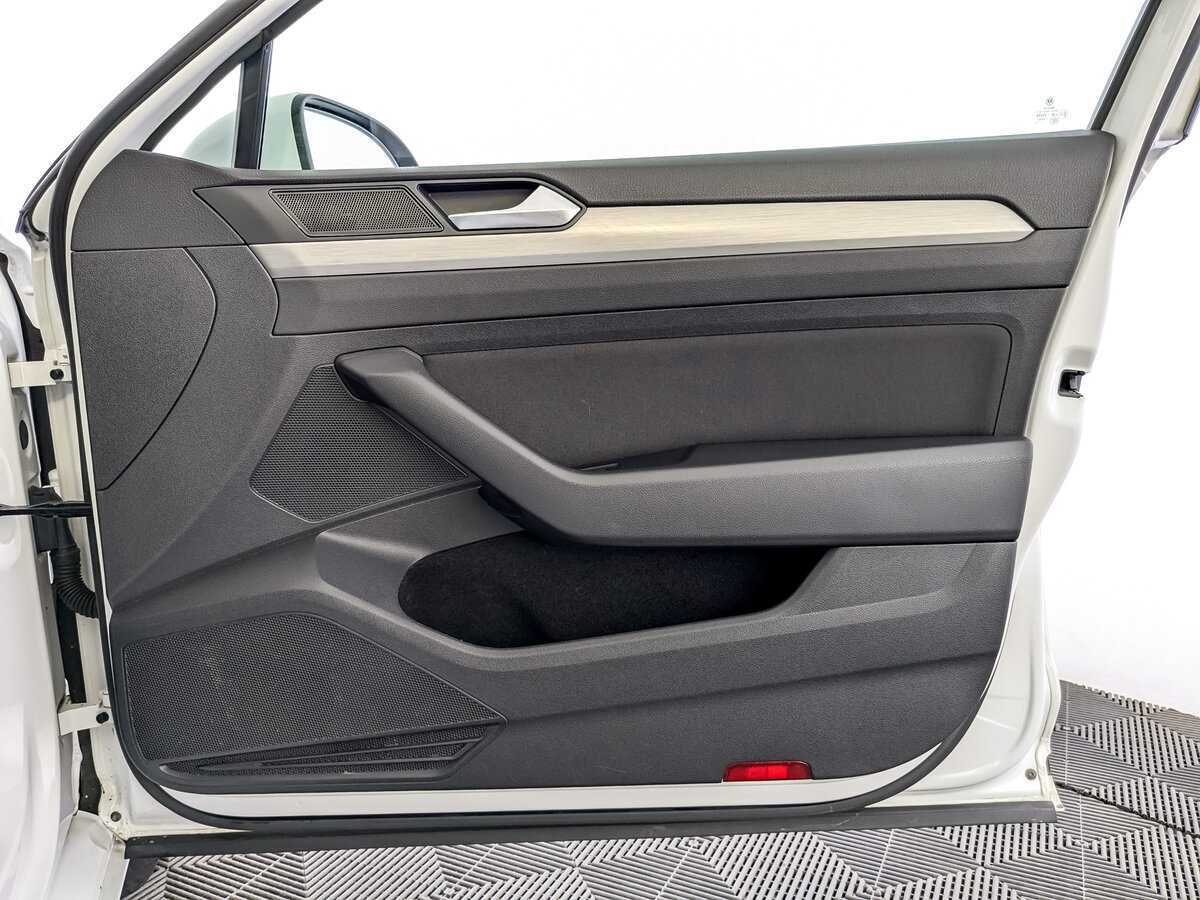 Купить Volkswagen Passat, 2016, 138 400 км, фото №22