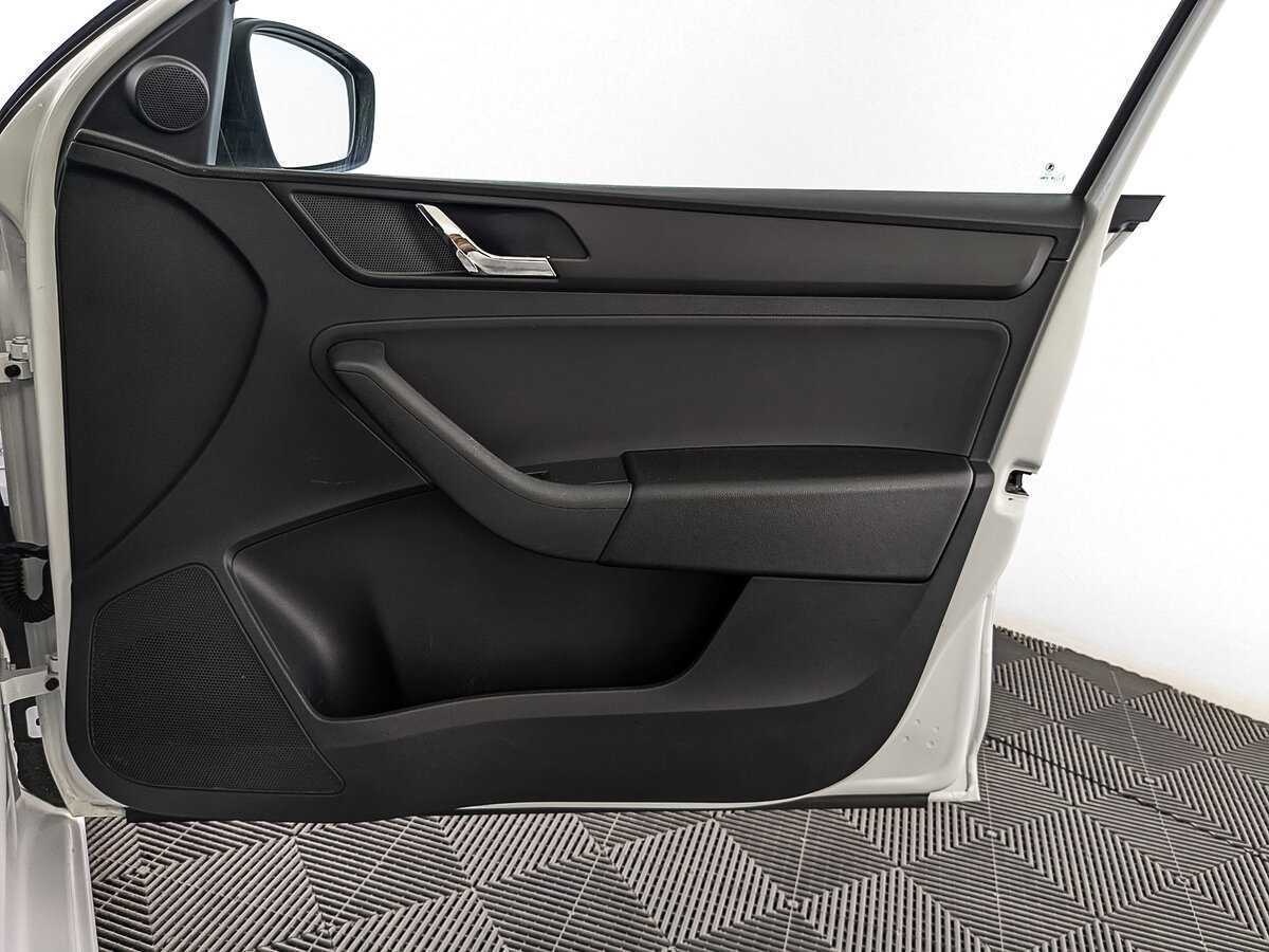 Купить Skoda Rapid, 2017, 162 657 км, фото №22