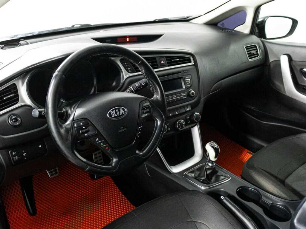 Купить Kia Ceed, 2015, 221 767 км, фото №11