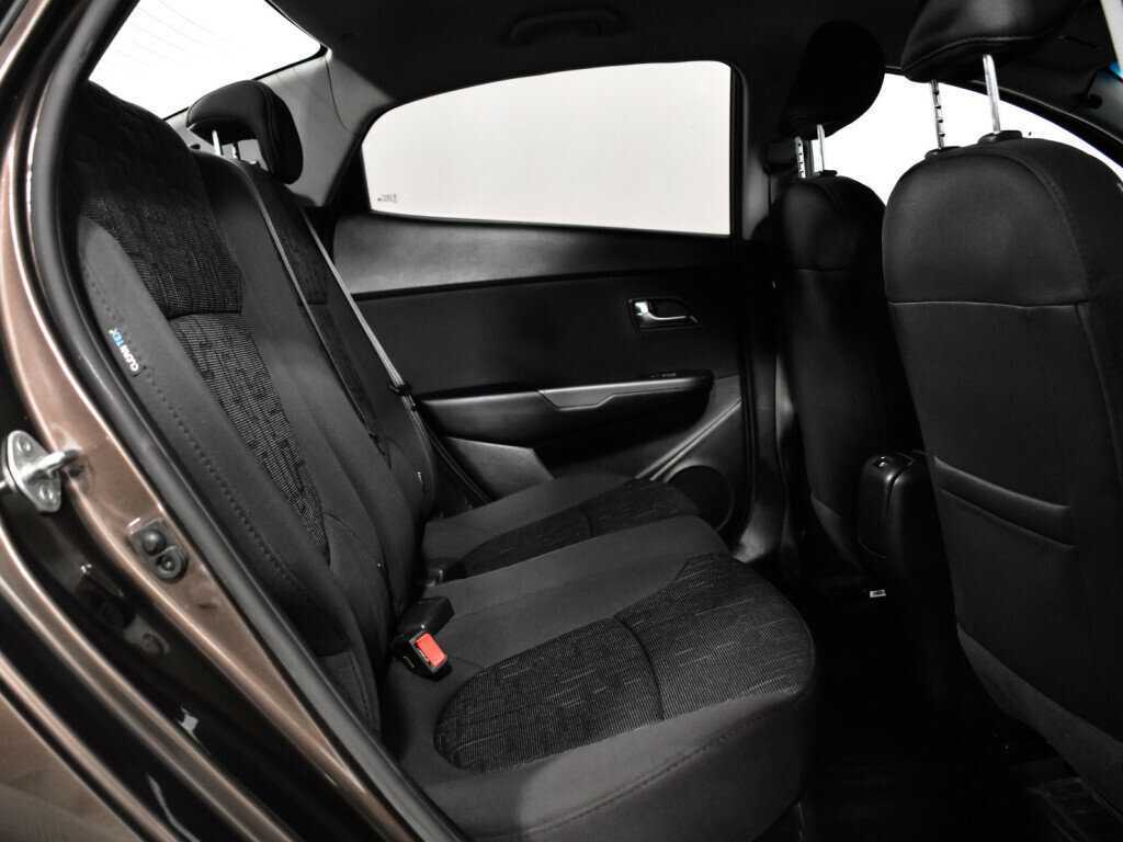 Купить Kia Rio, 2015, 127 928 км, фото №10