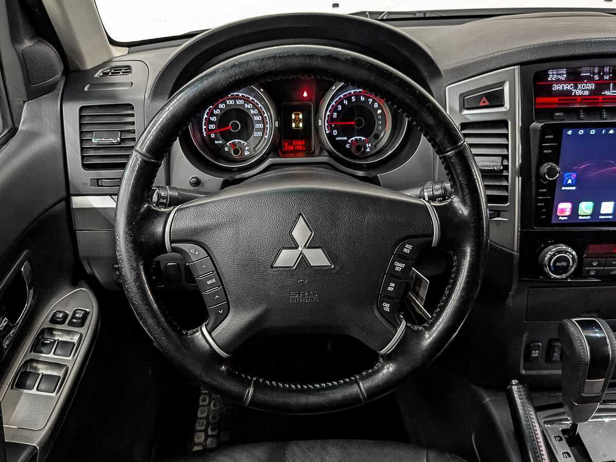 Купить Mitsubishi Pajero, 2015, 235 560 км, фото №21