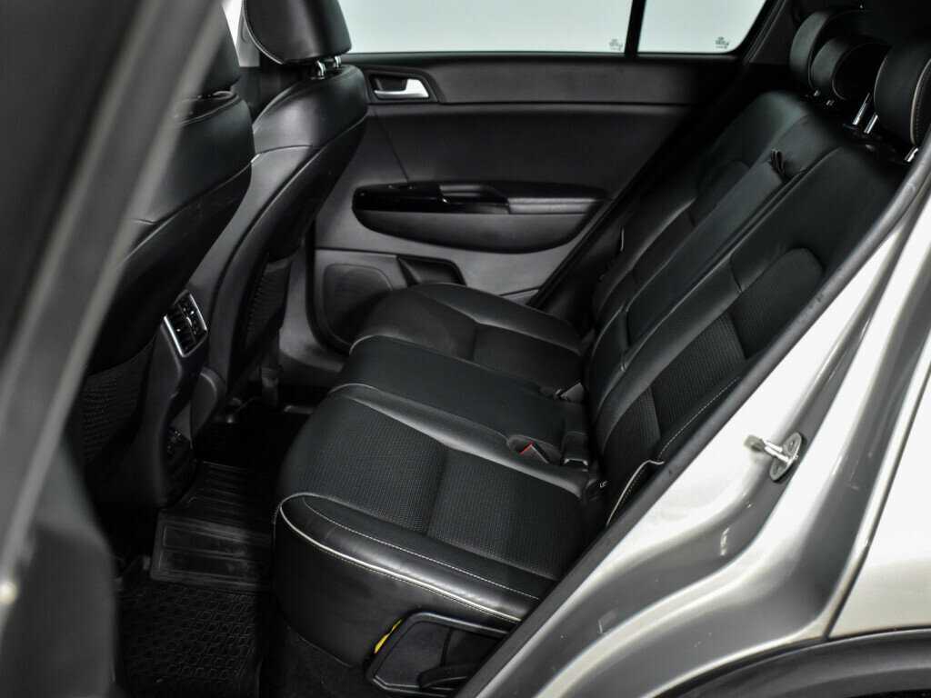 Купить Kia Sportage, 2016, 148 273 км, фото №12