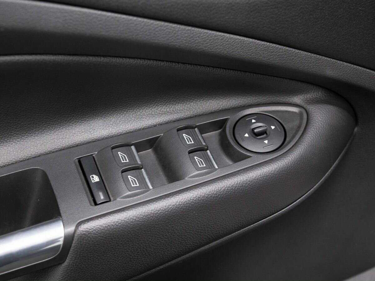 Купить Ford Kuga, 2017, 49 000 км, фото №19