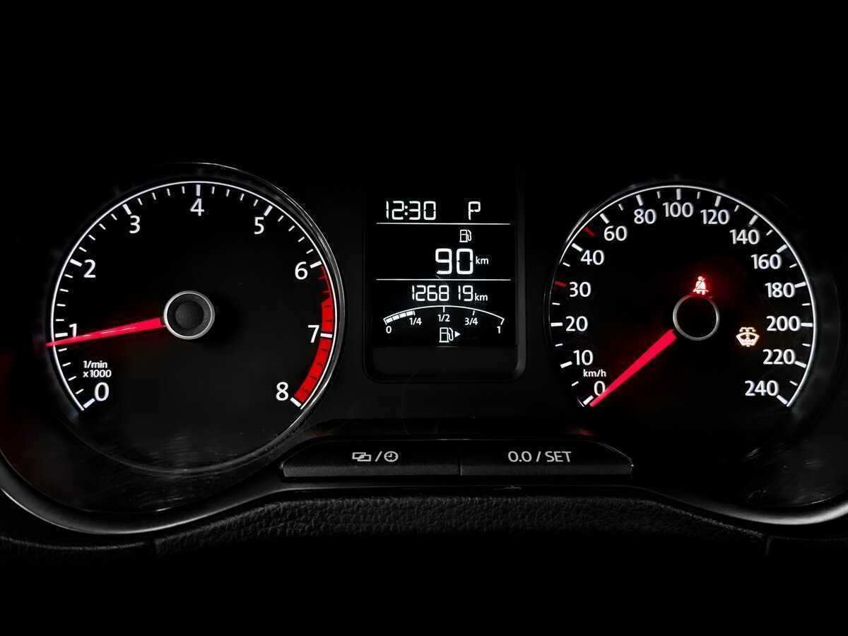 Купить Volkswagen Polo, 2018, 126 810 км, фото №13