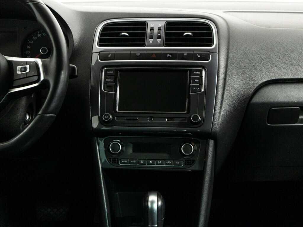 Купить Volkswagen Polo, 2018, 59 631 км, фото №14