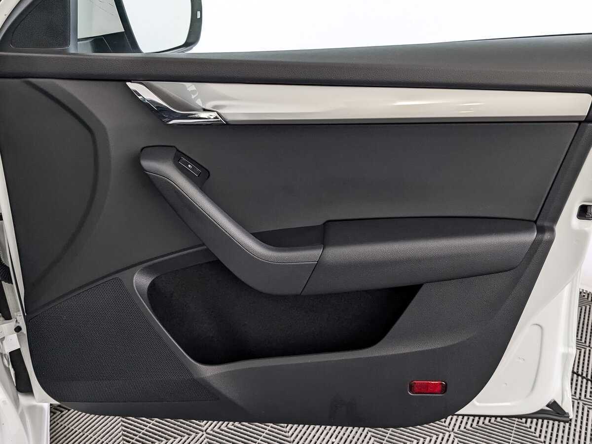 Купить Skoda Octavia, 2019, 79 692 км, фото №23