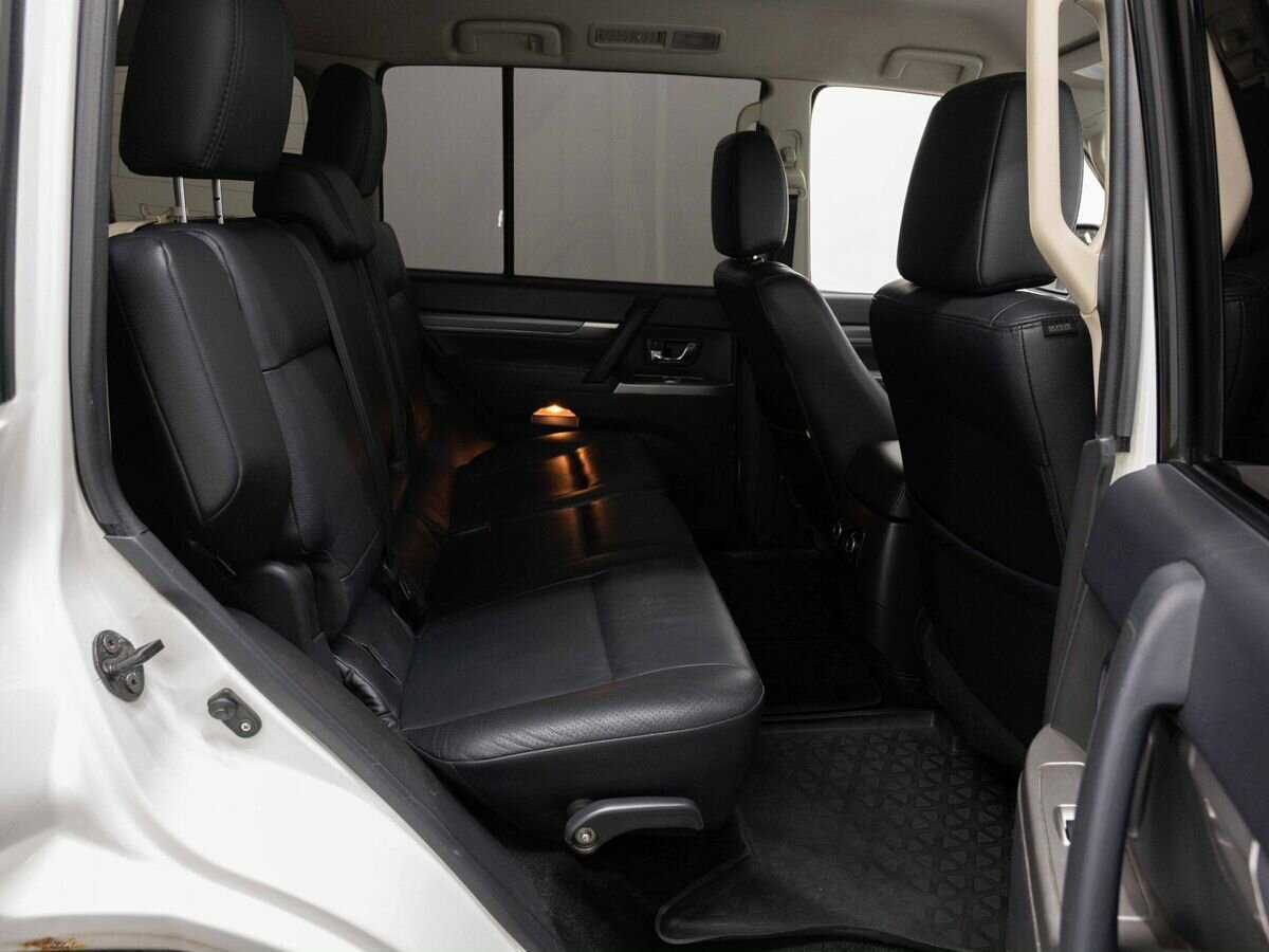 Купить Mitsubishi Pajero, 2013, 201 300 км, фото №11