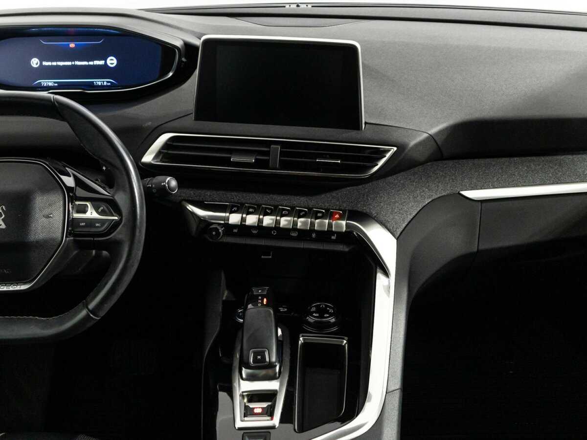 Купить Peugeot 3008, 2017, 70 000 км, фото №14