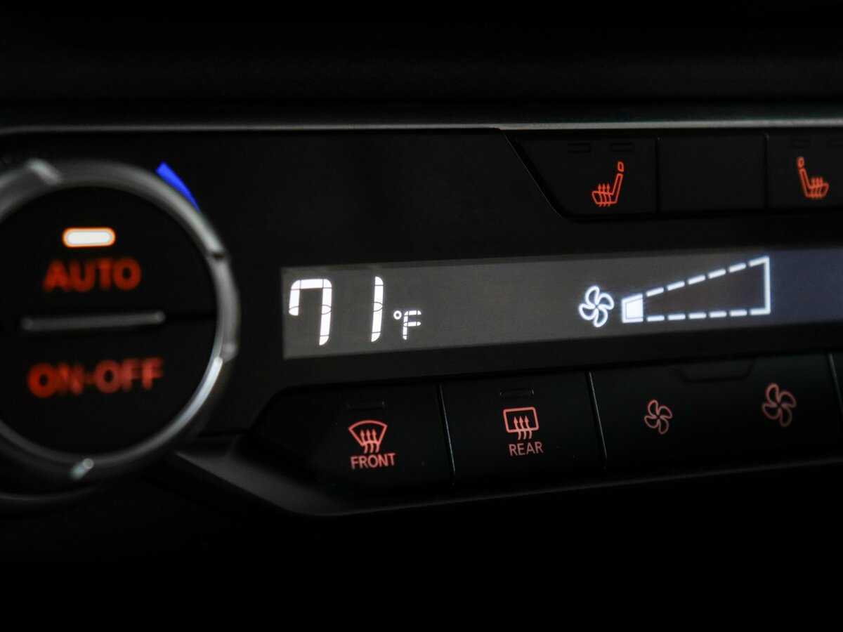 Купить Nissan Sentra, 2021, 45 191 км, фото №18