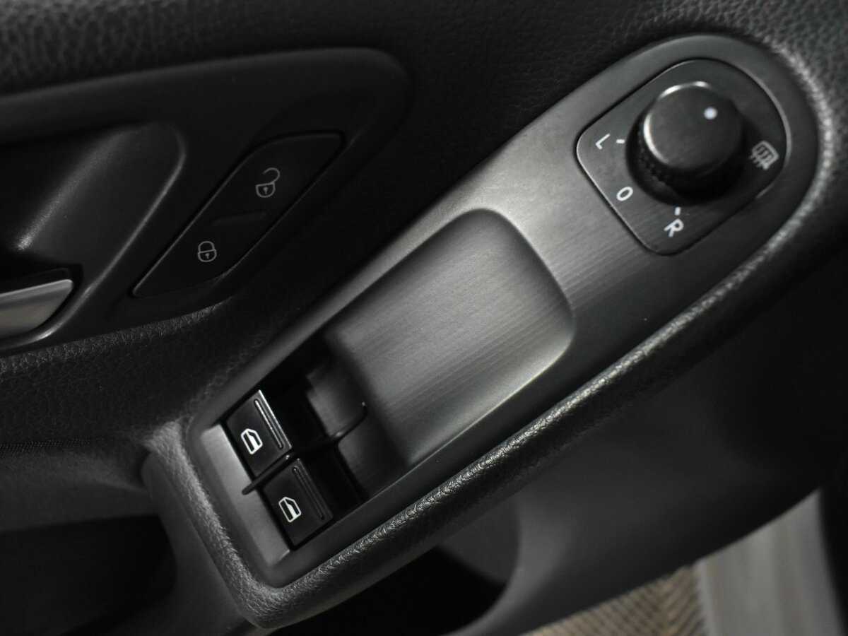 Купить Volkswagen Golf, 2012, 321 913 км, фото №13