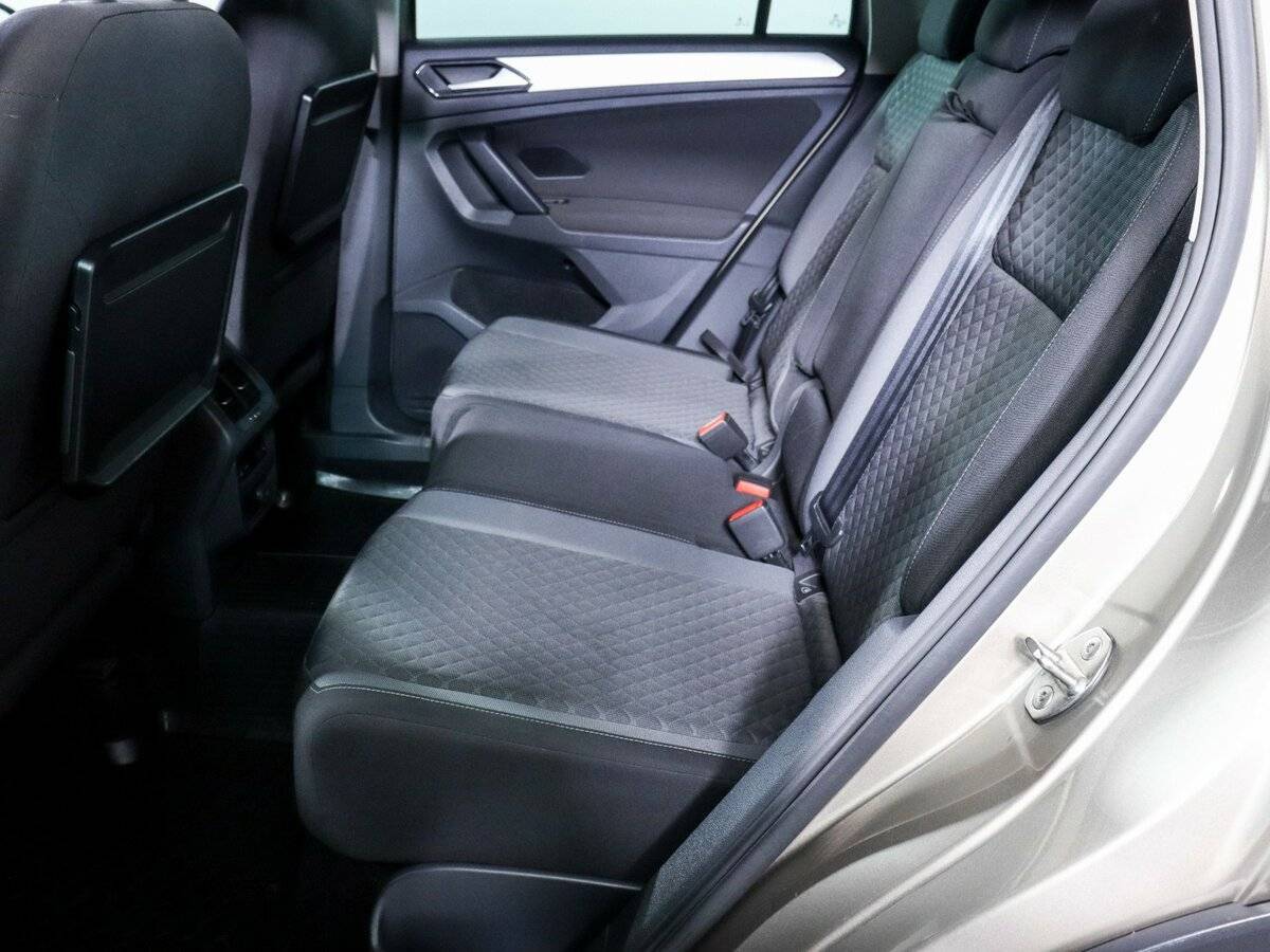 Купить Volkswagen Tiguan, 2017, 144 934 км, фото №7