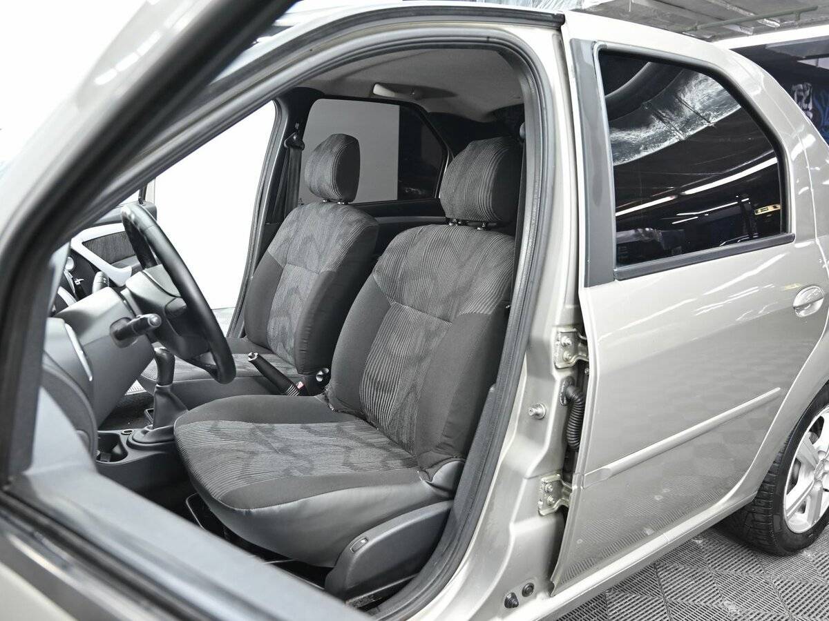 Купить Renault Logan, 2013, 187 000 км, фото №6