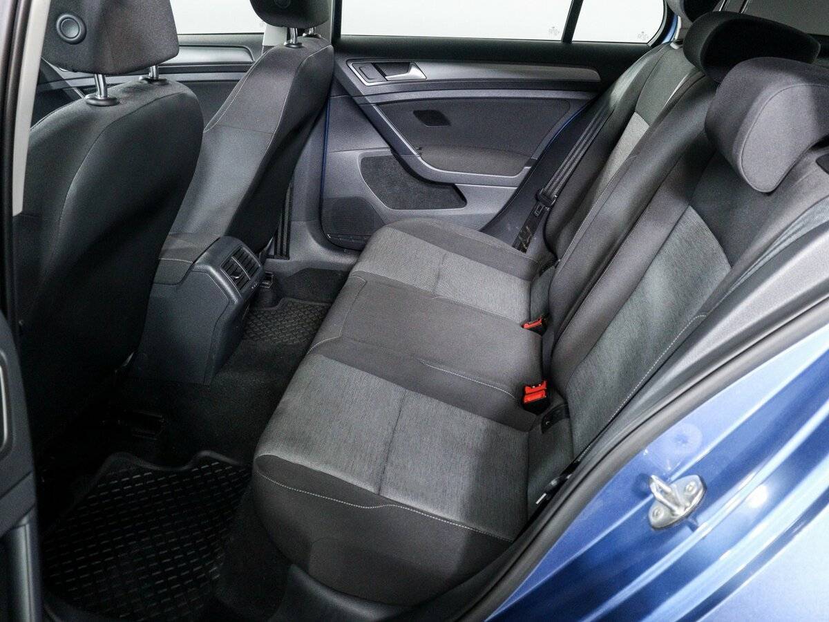 Купить Volkswagen Golf, 2013, 83 400 км, фото №9